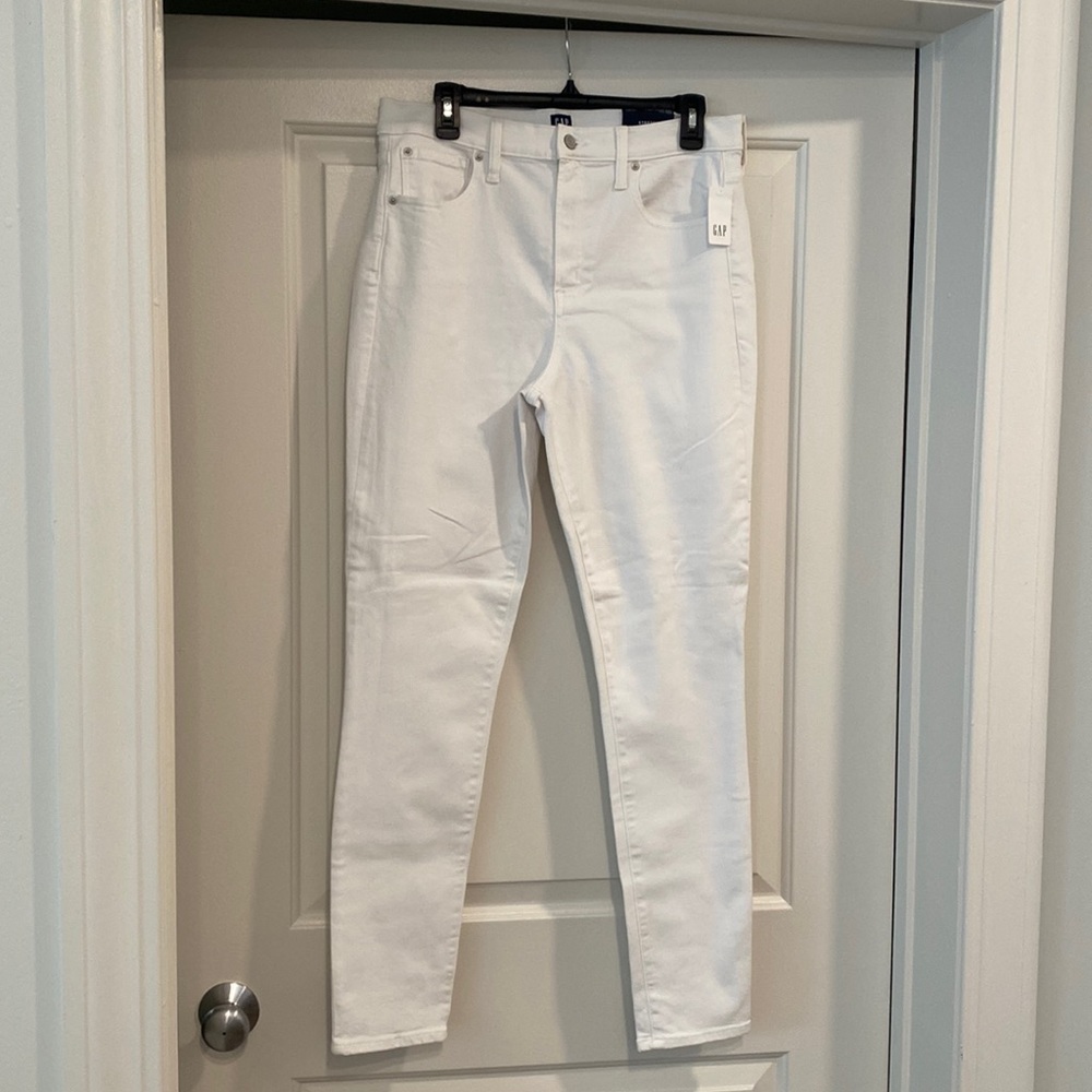 Gap White High-Rise Skinny Jeans